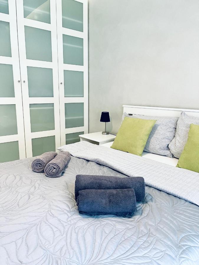 Modern Silver Apartment Cracovia Exterior foto